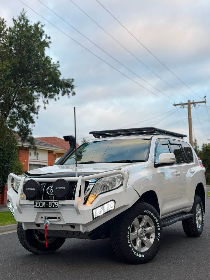 2013 Toyota LandCruiser Prado